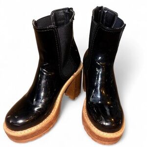 Olivia Miller Black Patent Platform Chelsea Boots with Brown Lug Sole Size 8